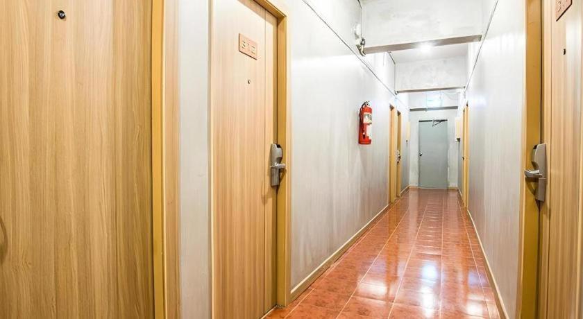 B2 Chiang Rai Night Bazaar Boutique & Budget Hotel Экстерьер фото