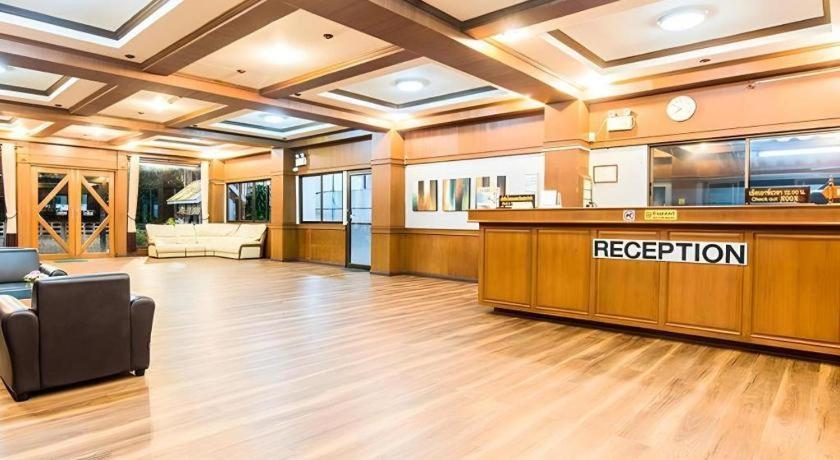 B2 Chiang Rai Night Bazaar Boutique & Budget Hotel Экстерьер фото
