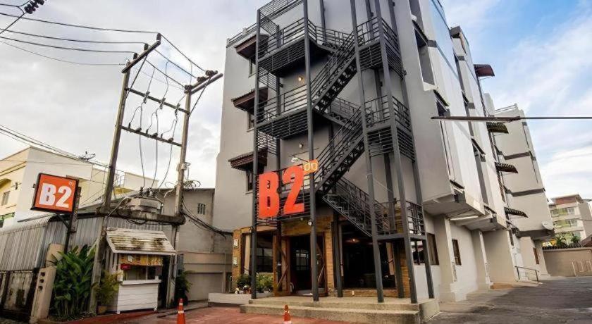 B2 Chiang Rai Night Bazaar Boutique & Budget Hotel Экстерьер фото